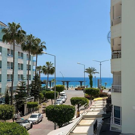 Sa Apartments! Beachfront Apartment With Sea View & Pool Alanya Eksteriør billede