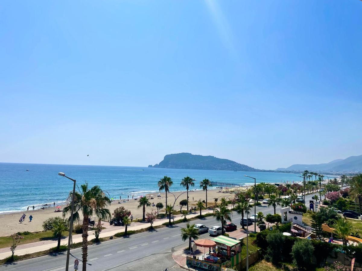 Sa Apartments! Beachfront Apartment With Sea View & Pool Alanya Eksteriør billede