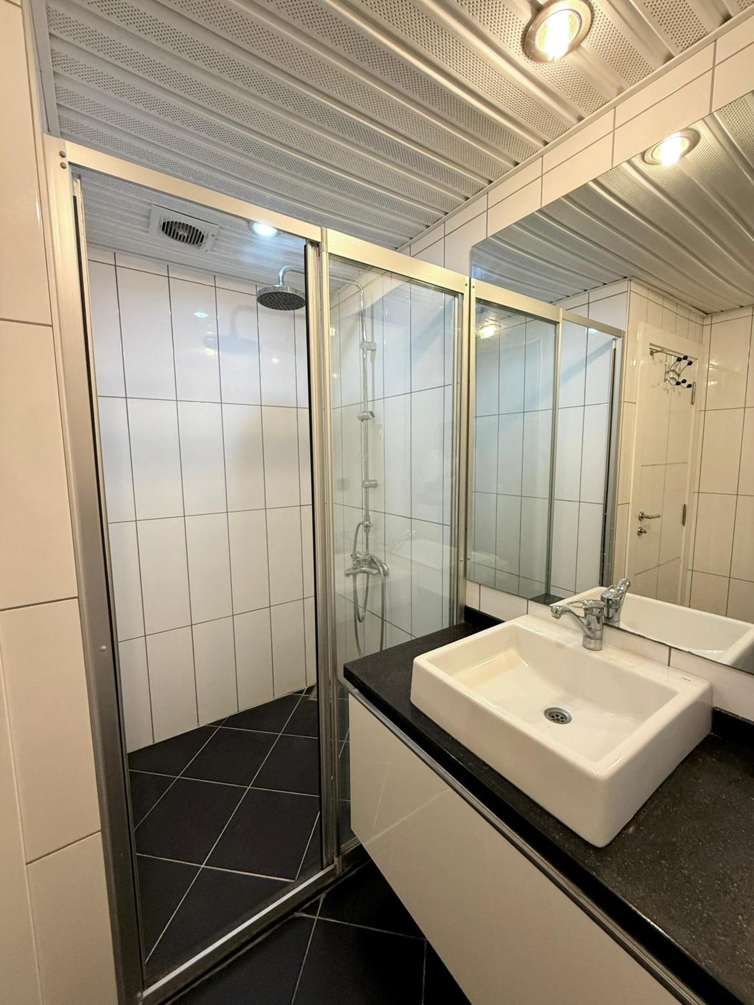 Sa Apartments! Beachfront Apartment With Sea View & Pool Alanya Eksteriør billede