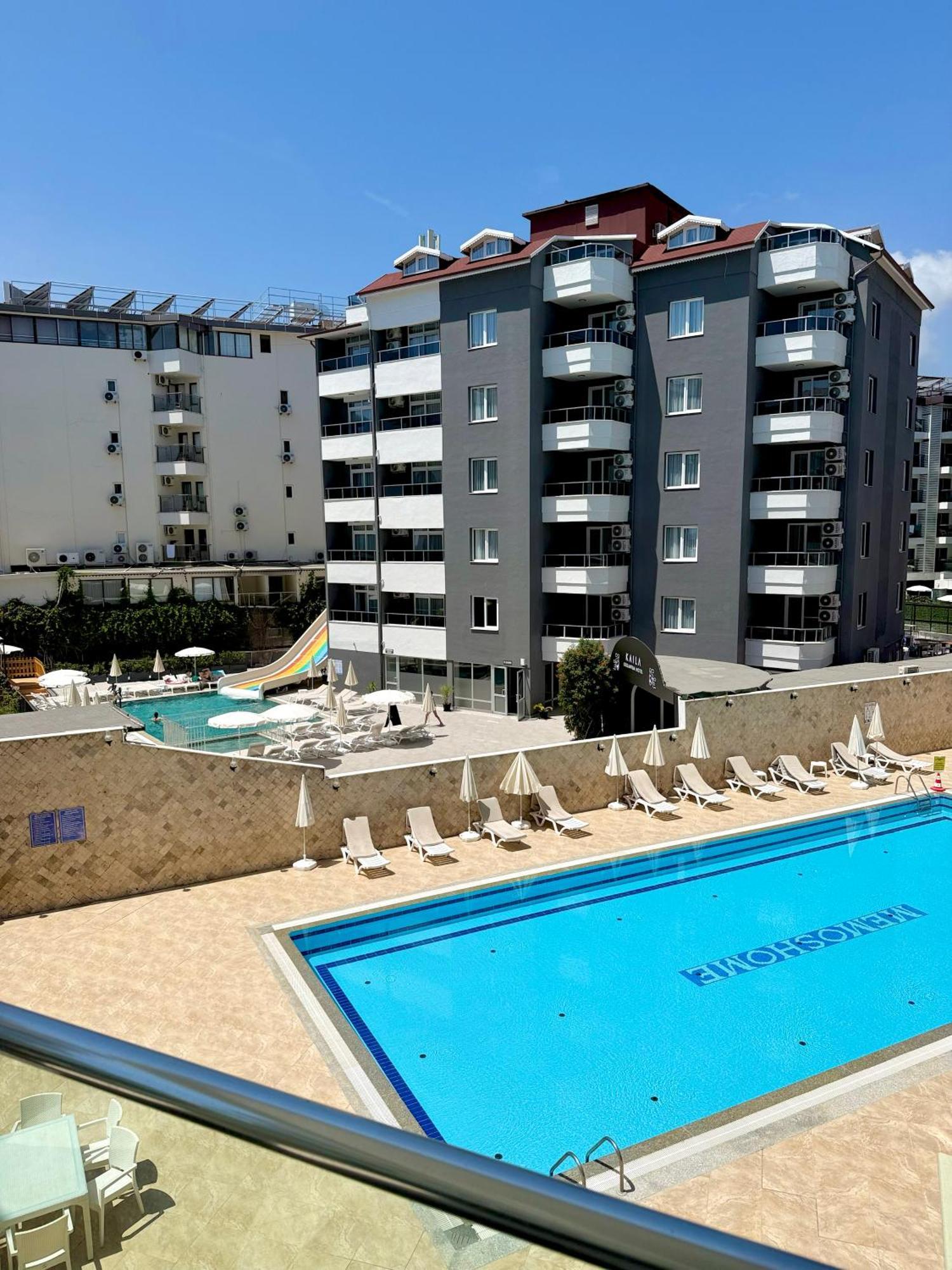 Sa Apartments! Beachfront Apartment With Sea View & Pool Alanya Eksteriør billede