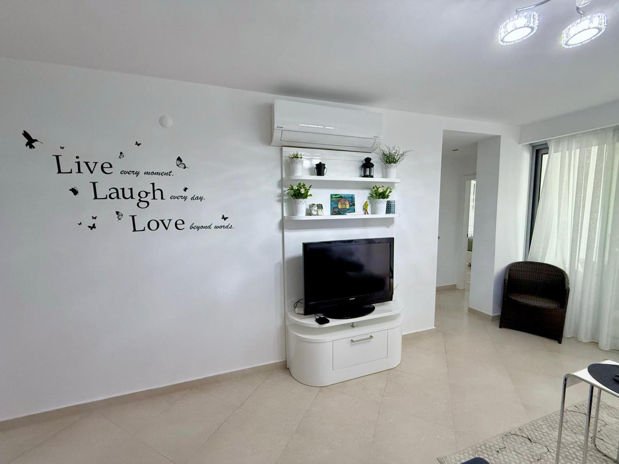 Sa Apartments! Beachfront Apartment With Sea View & Pool Alanya Eksteriør billede